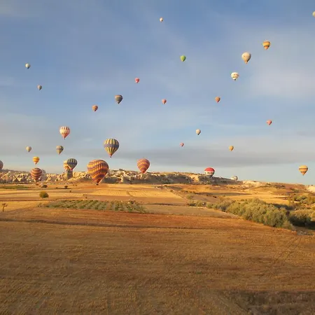 Otel Whisper Cave House 3*