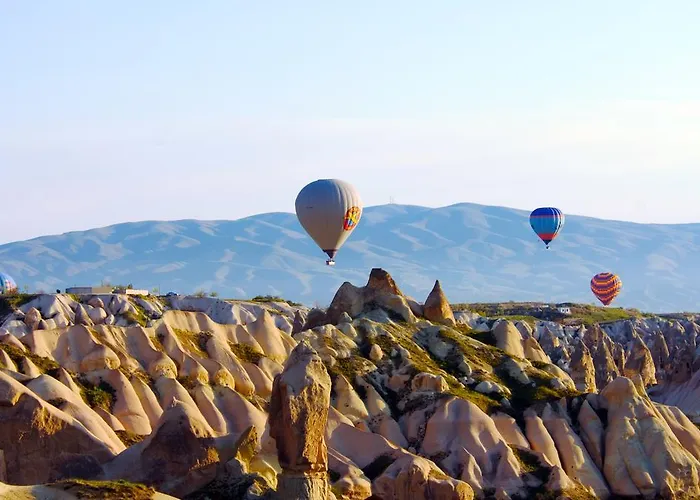 Hotel Whisper Cave House