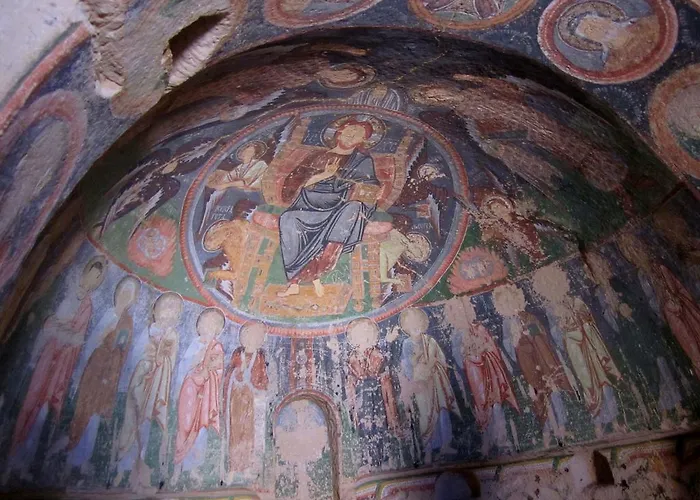 Hotel Whisper Cave House 3*